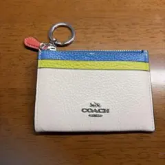 COACH カラフルパスケース