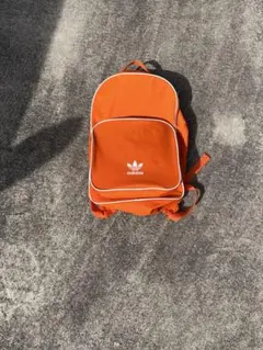 adidas original リュック　オレンジ　ポーカーズ