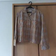 チェック柄クロップド丈長袖シャツ