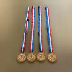 運動会 ご褒美メダル 4個セット ストラップ付