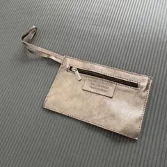 新品　イタリア製　レザーポーチ　メタリック