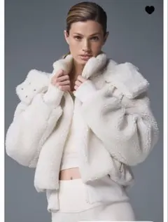 alo Foxy Sherpa ジャケット　XSサイズ