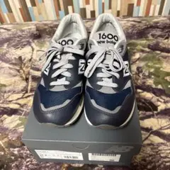 New Balance CM1600LV