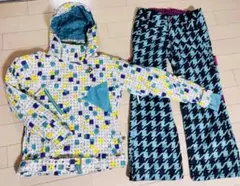 2026年最新】swivel ウェアの人気アイテム - メルカリ