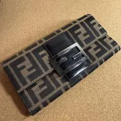 FENDI 長財布 コンチネンタル ズッカ FF金具 レザー - メルカリ