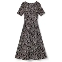 バックレースアップパワショル花柄ワンピース