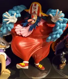 ワンピース　フィギュア等まとめ売り ワンピース フィギュア まとめ売り - メルカリ
