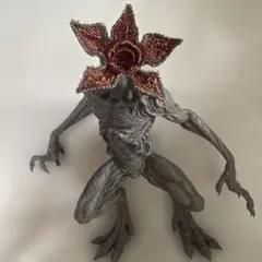 ストレンジャーシングス　デモゴルゴンフィギア