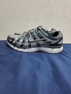 Nike P-2000 グレー/ブルー スニーカー
