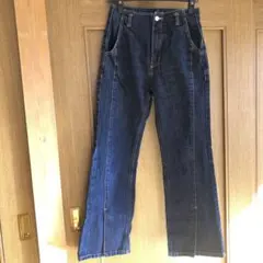 ダークブルーハイウェイブーツカットデニム