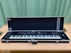 KORG MUSIC WORKSTATION TR76（純正ハードケース付き）のサムネイル