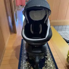 Combi クルムーヴスマート ISOFIX チャイルドシート グレー