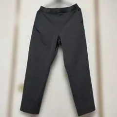 UNIQLO 濃いグレー ジョガーパンツ Mサイズ