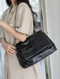 ミニマリスト フラップチェーン スクエアバッグソリッドカラー