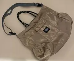 Item thumbnail for item ec8b48df-664e-4b3b-892a-d933a4851f89