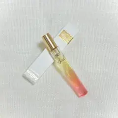 sisley イジィア オードゥパルファン 6.5ml - メルカリ