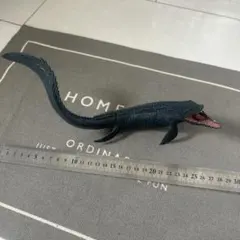 USJ 恐竜フィギュア 黒 約30cm モササウルス