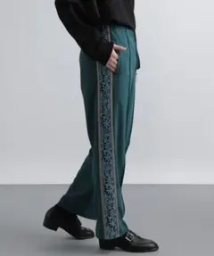 【美品】HARE レースソクショウラインパンツ グリーン 花柄　ジャガード