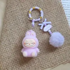 ラブブ　ミニぬいぐるみ　キーホルダー