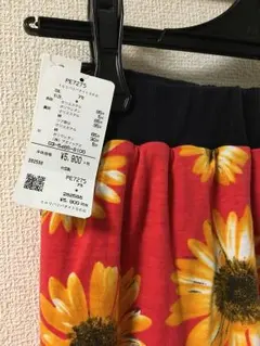 スカートのサムネイル