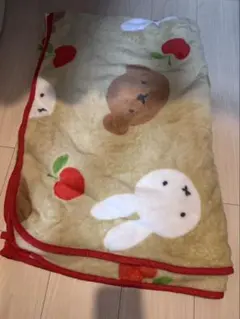 ブランケット　　ミッフィー