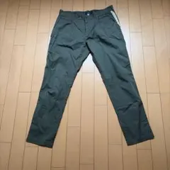値下げしました ITEMS URBAN RESEARCH チノパン カーキ 38のサムネイル