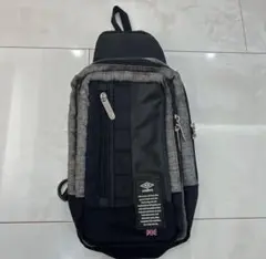 unbroボディバック