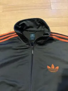 Item thumbnail for item 5d84d359-d2f4-42e6-b1f4-04494297b006