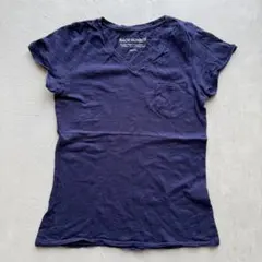 《BACK NUMBER》 VネックポケットTシャツ ネイビー S (s88)のサムネイル