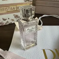 Miss Dior ヘアフレグランス ギフトボックス付