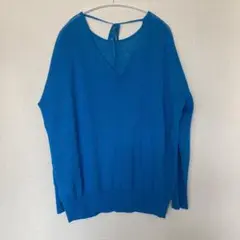 マカフィー　ニット　ブルー