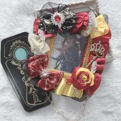 硬質カードケースデコ　痛ロゼット　ツイステ　スカラビア　ハンドメイド