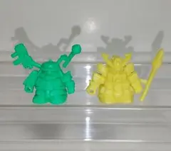 テ*ツ様 ザクⅡ改 ガン消し 未切り MS-06FZ ガシャポン SDガンダム