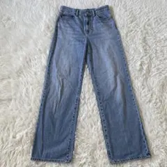 ユニクロ ライトブルー ストレートデニム ハイウエスト