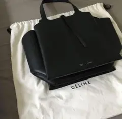 美品⭐︎ CELINEセリーヌ トライフォールド バック