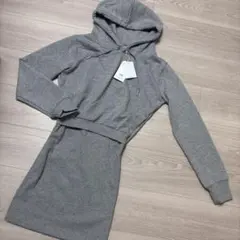 GYDA ジェイダBACK OPENドッキングスウェットパーカーワンピース