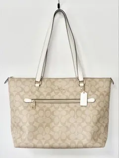 COACH／トートバッグ ベージュ&ホワイト