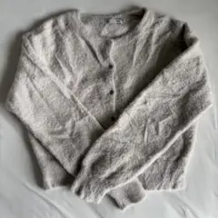 GU ラメ入りホワイトカーディガン