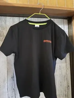 OUTDOOR ブラック Tシャツ 160サイズのサムネイル