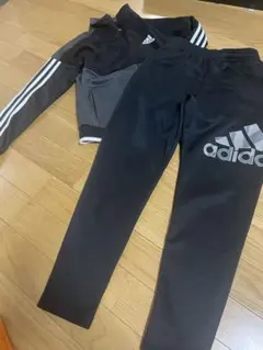 adidas ジャージ上下　140