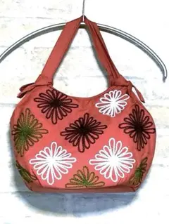 新品デザイン刺繍バッグ・刺しゅう・お花・サーモンピンク・くすみカラー