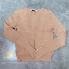 ZARA パール調ボタン ニット キャメル