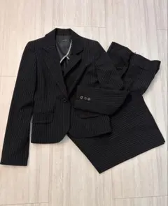 La scene privee パンツスーツ　11号のサムネイル