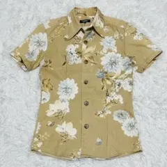 美品 トルネードマート 花柄 フラワー ストレッチ 半袖 シャツ M ベージュのサムネイル