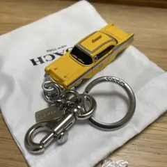 Coach Charm コーチ イエローキャブ チャーム COACH 新品 レア
