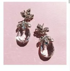 Elizabeth Bower Dew Stud クリスタルドロップイヤリング