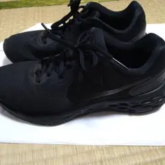 ナイキ　レボリューション6 スニーカー　UK7 ブラック