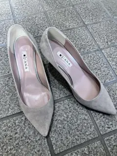 DIANA ダイアナ パンプス スエード グレージュポインテッドトゥ