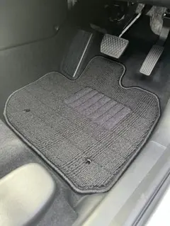ホンダVEZEL RV-3.4.5.6用フロアマット新品送料込み - メルカリ