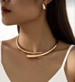 ゴールド シンプル曲線ネックレス イヤリング付き